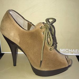 Michael Michael Kors “Tatum Oxford” Booties